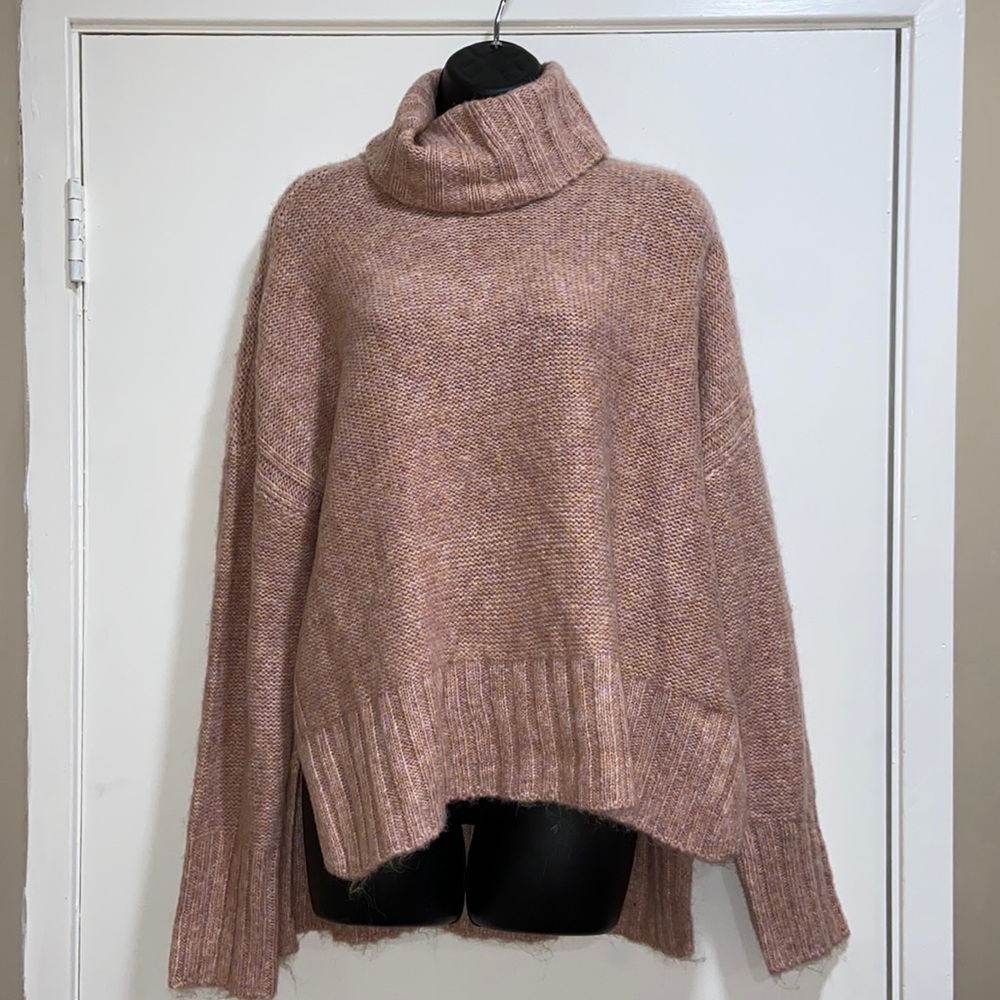 Turtle Neck Knit Sweater | Pink & Orange | XL